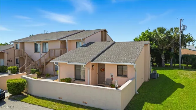 a house view with a outdoor space