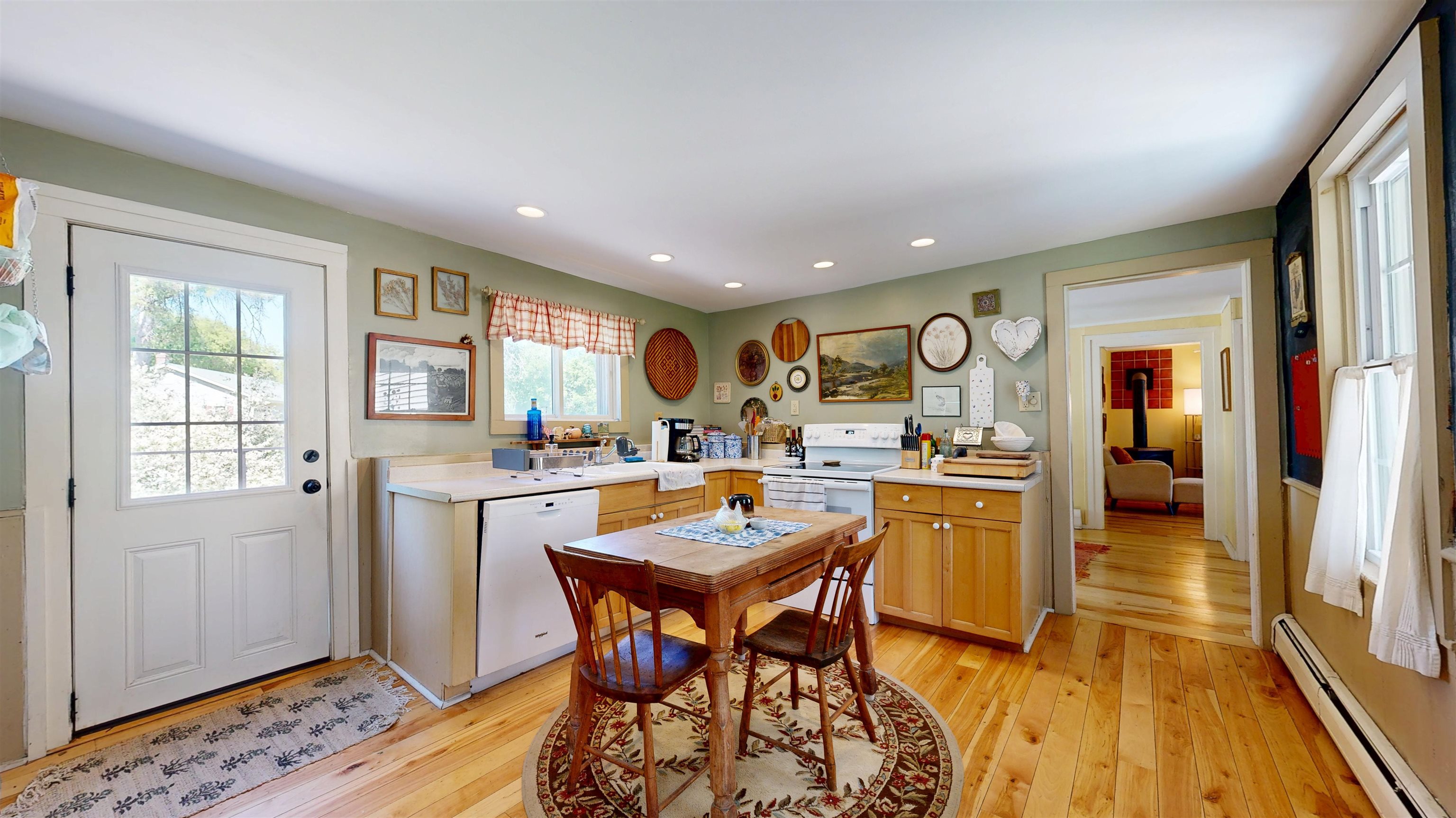 14 Panton Road Vergennes, VT 05491 - Photo 5 of 23