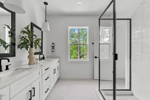 $649,000 | 6408 Tanner Oak Lane, Raleigh, NC 27613