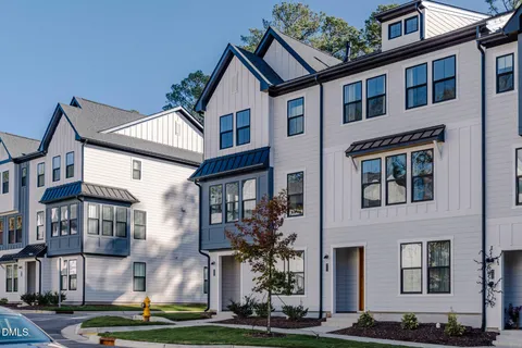 $649,000 | 6408 Tanner Oak Lane, Raleigh, NC 27613
