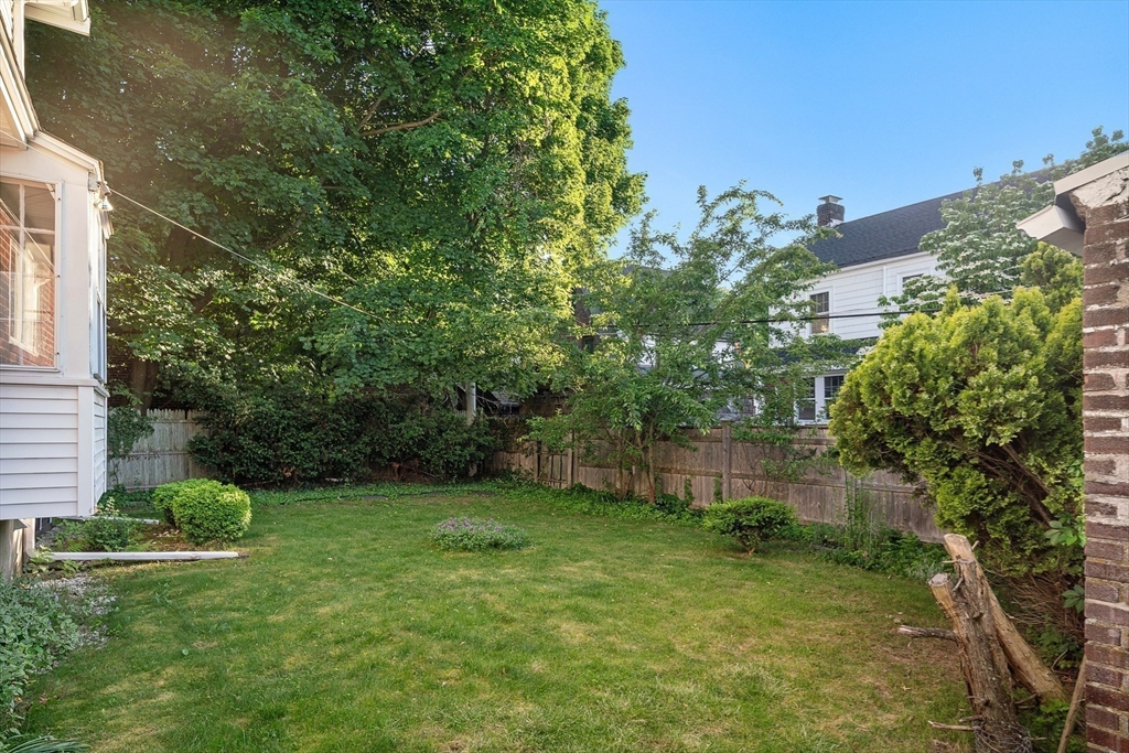 1643 Washington Street Newton, MA 02465 - Photo 25 of 29