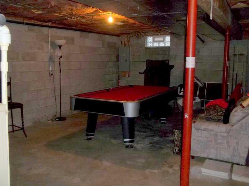 129 Honor Roll Road Point Marion, PA 15474 - Photo 15 of 17 Basement/Game Room.