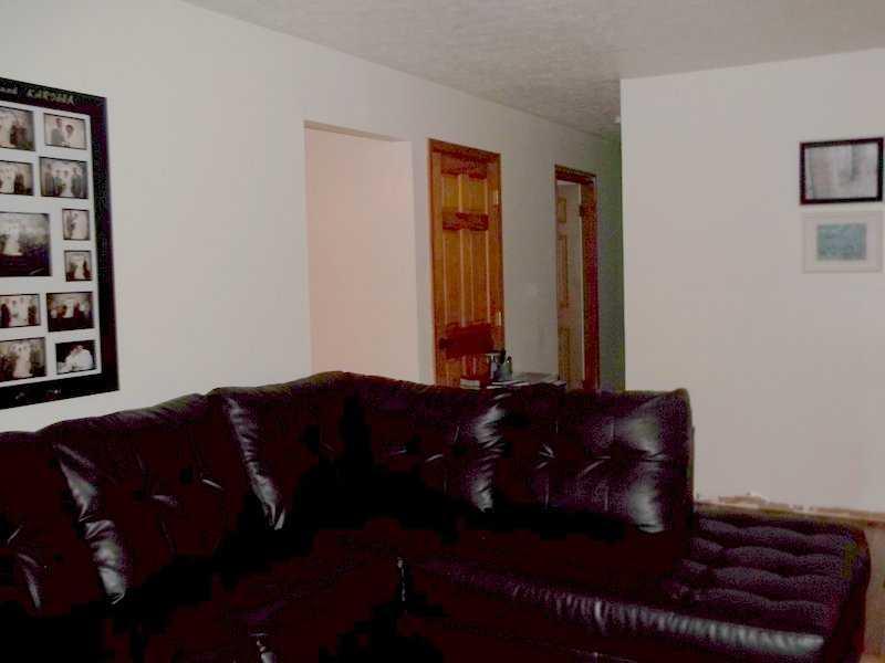 129 Honor Roll Road Point Marion, PA 15474 - Photo 6 of 17 Living Room.