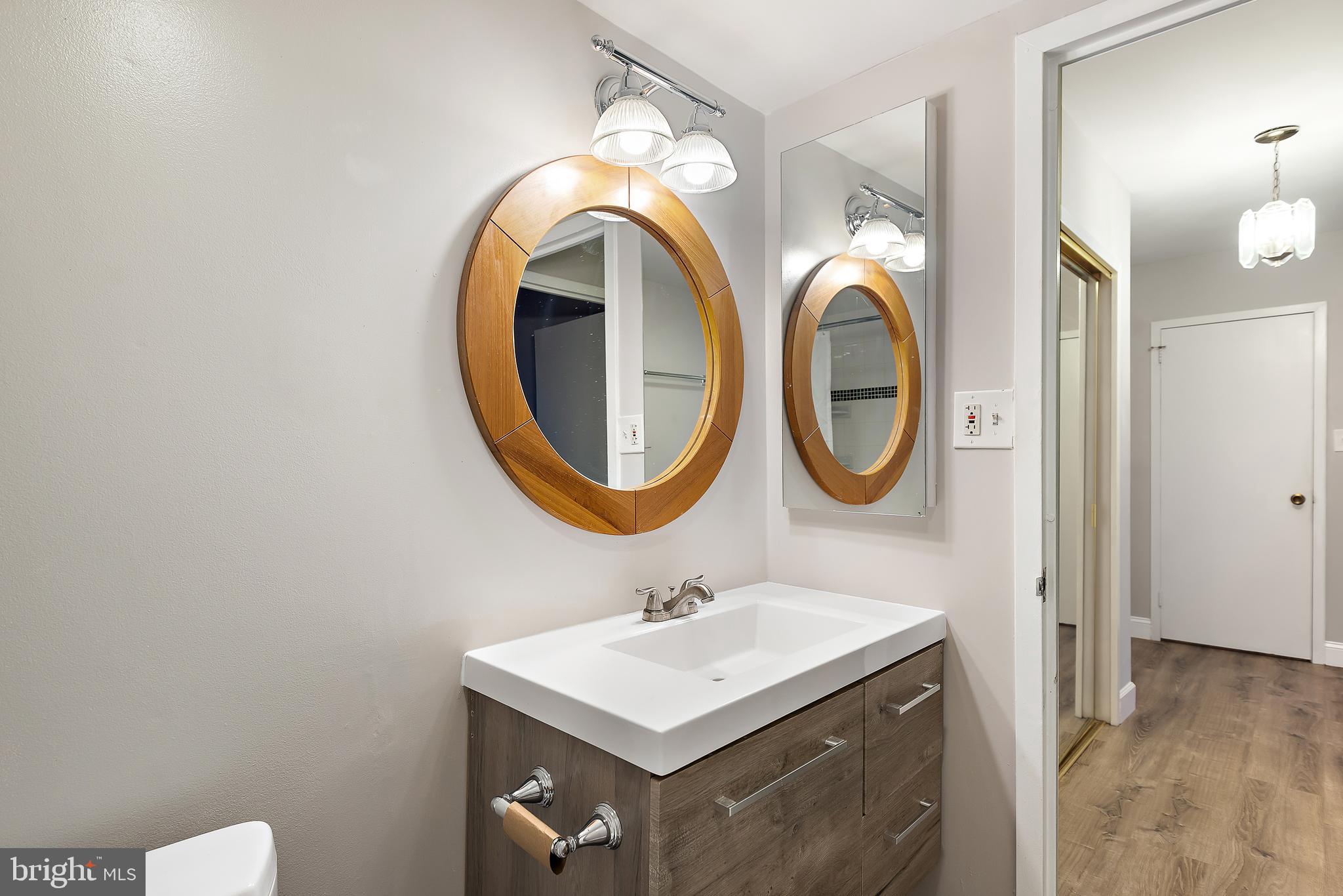 5225 Pooks Hill Road, Unit 1720S Bethesda, MD 20814 - Photo 17 of 33