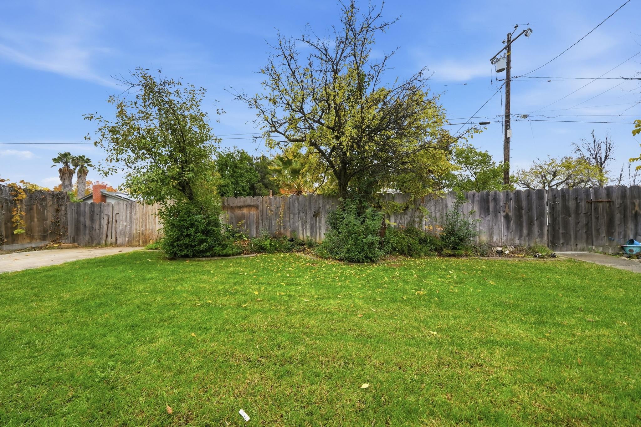 228 Encinal Drive Red Bluff, CA 96080 - Photo 32 of 34
