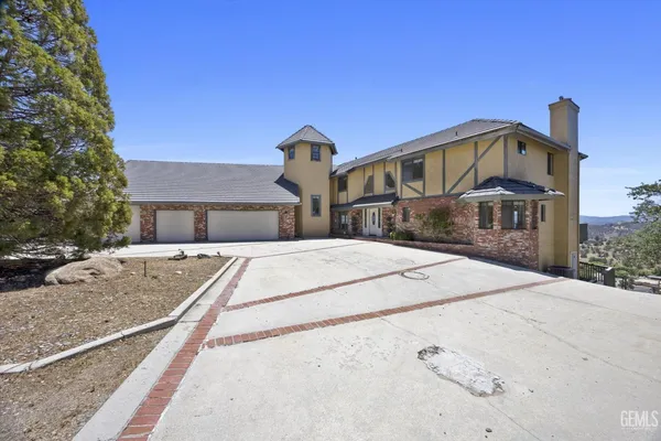 $869,000 | Undisclosed Address, Tehachapi, CA 93561