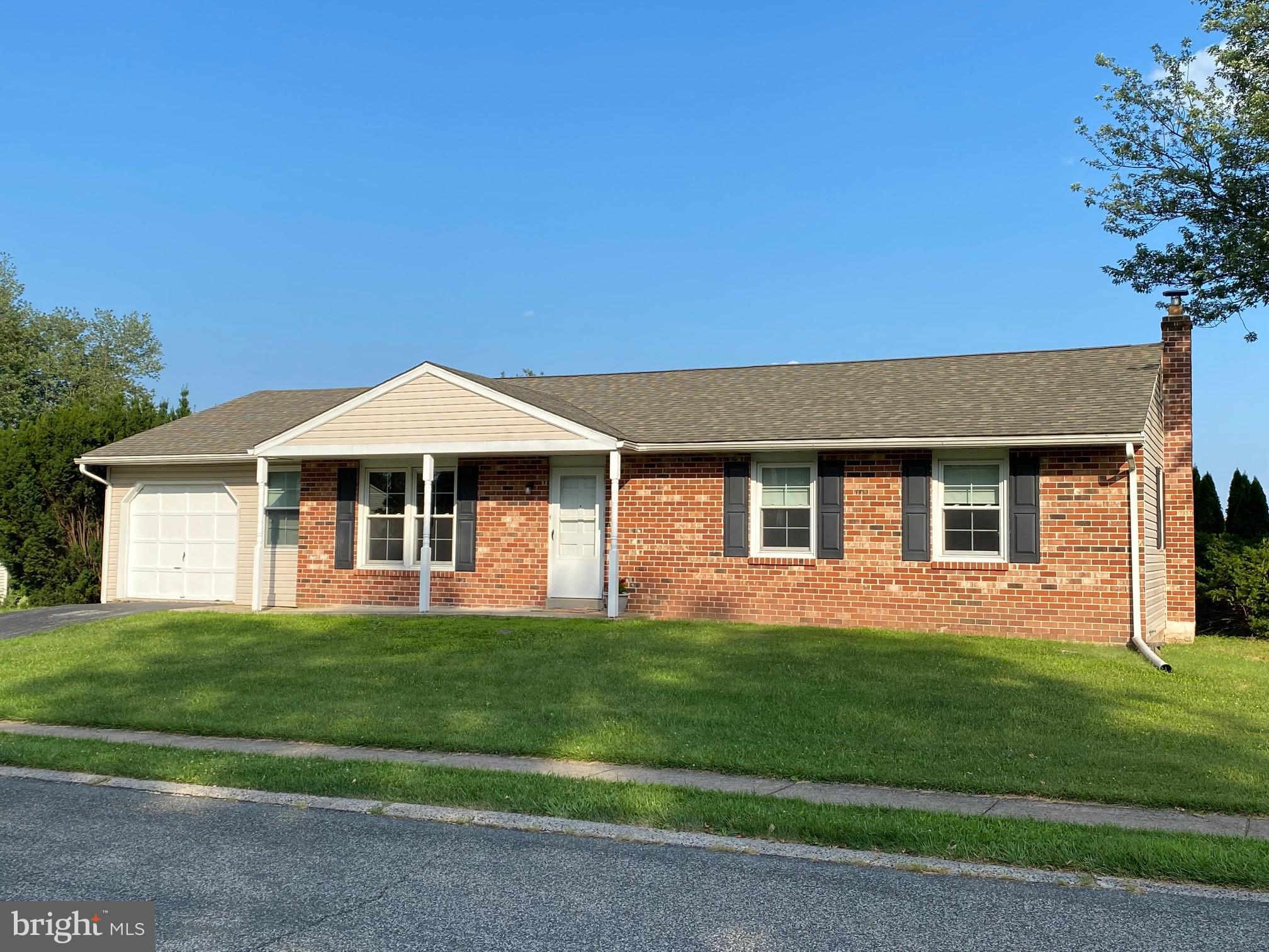 76 Estate Road Boyertown, PA 19512 - Photo 1 of 27 Exterior Front