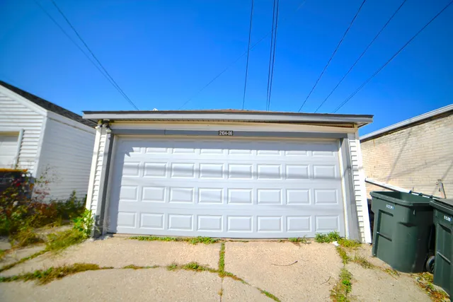 $285,000 | 2104 South 71st Street, West Allis, WI 53219