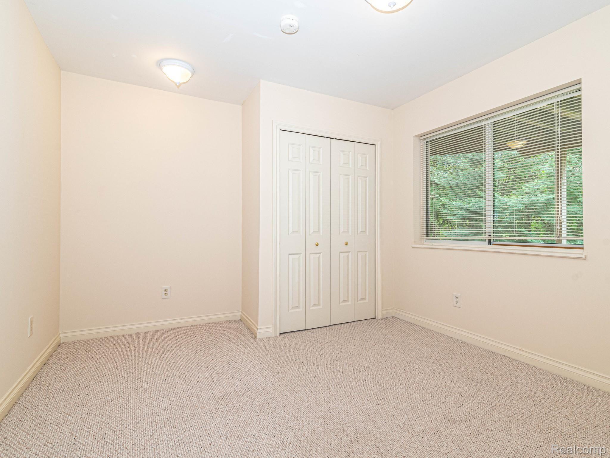 5255 Stickney Road Clarkston, MI 48348 - Photo 44 of 80 Bedroom #4