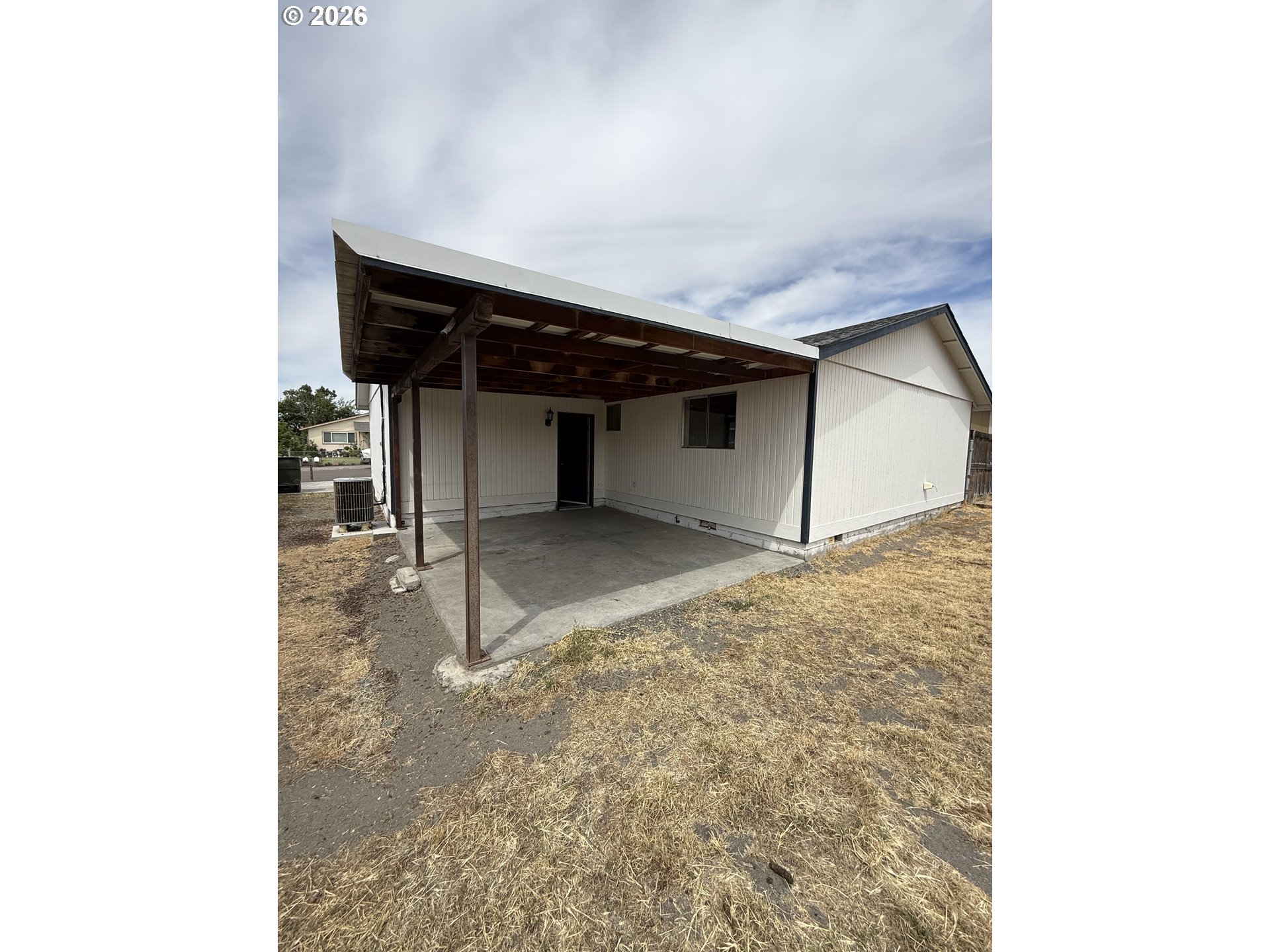 574 East Reeder Drive Hermiston, OR 97838 - Photo 14 of 14 Porch