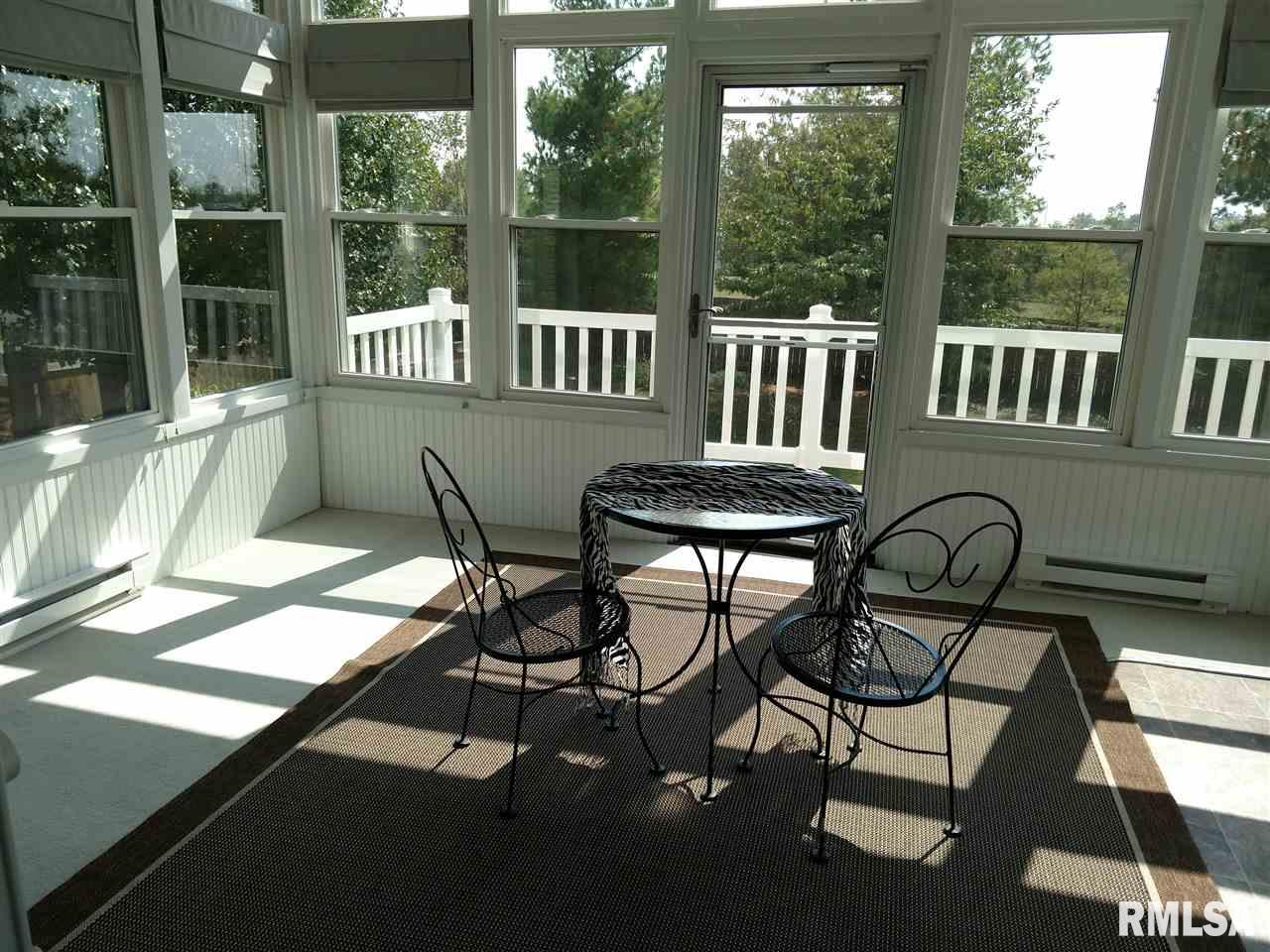 1712 Kingsbury Road Washington, IL 61571 - Photo 12 of 36 Gallery Image 12