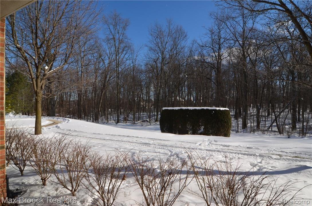3489 Tremonte Circle, Unit 214 Rochester, MI 48306 - Photo 25 of 25 24.JPG
