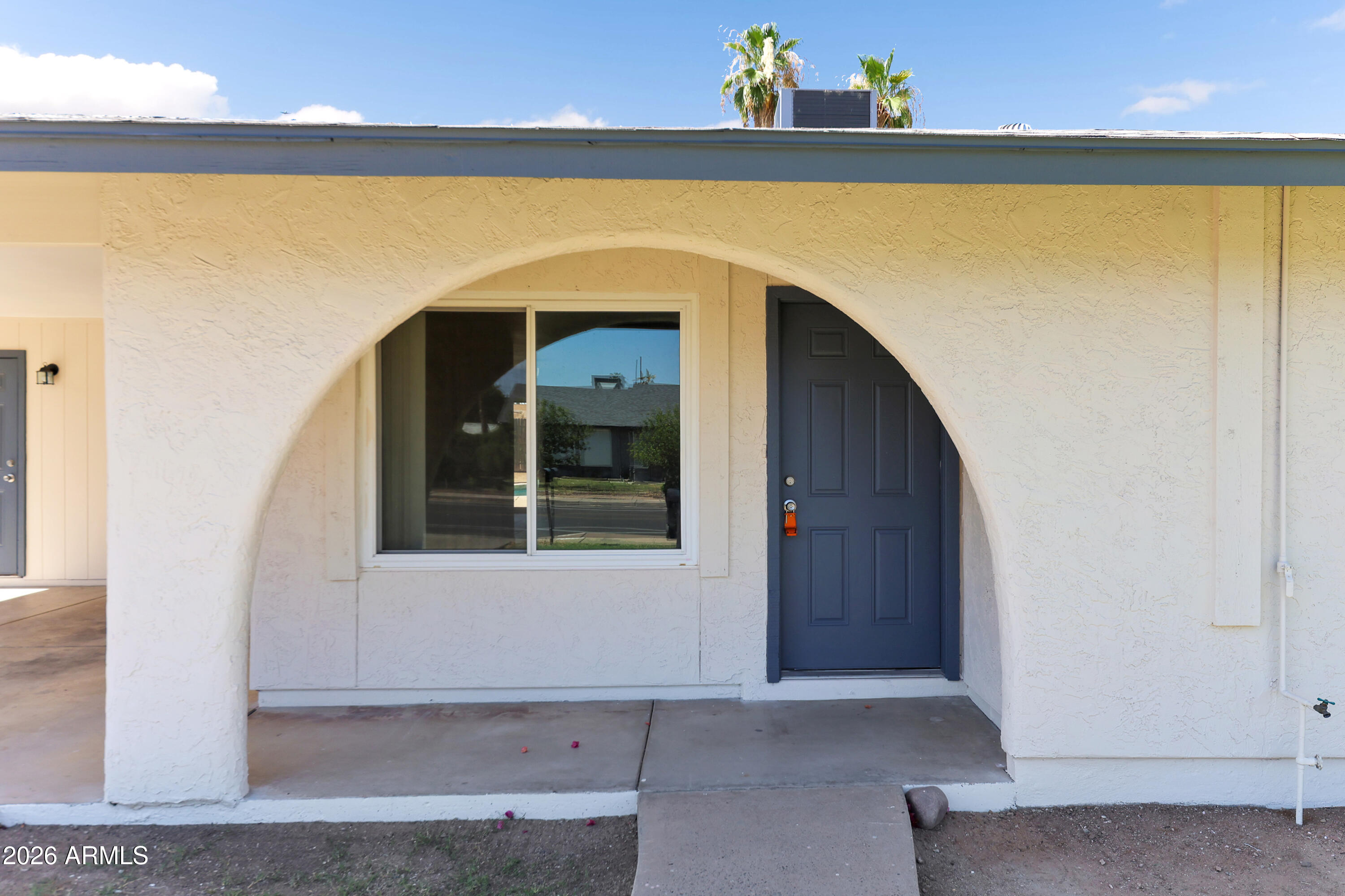 4723 East Vineyard Road Phoenix, AZ 85042 - Photo 2 of 27