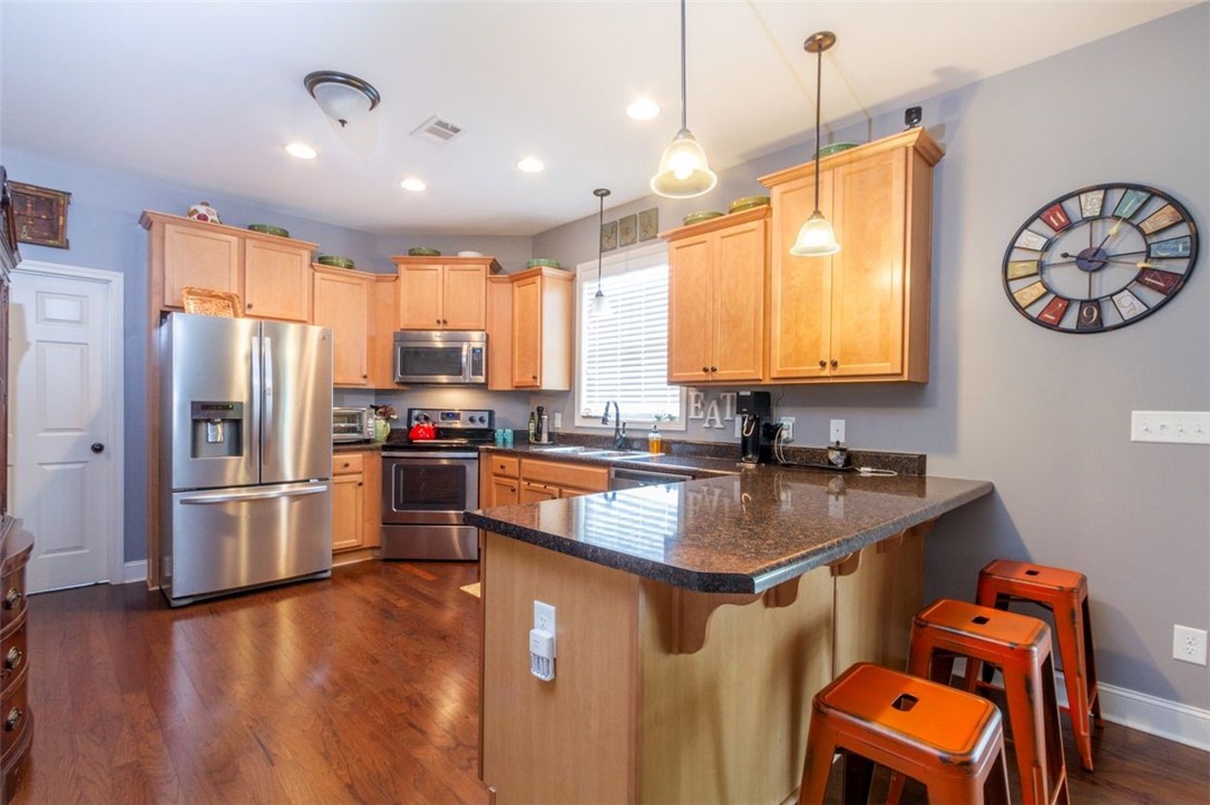 1032 Edenbrooke Circle Anderson, SC 29621 - Photo 7 of 23 Gallery Image 7