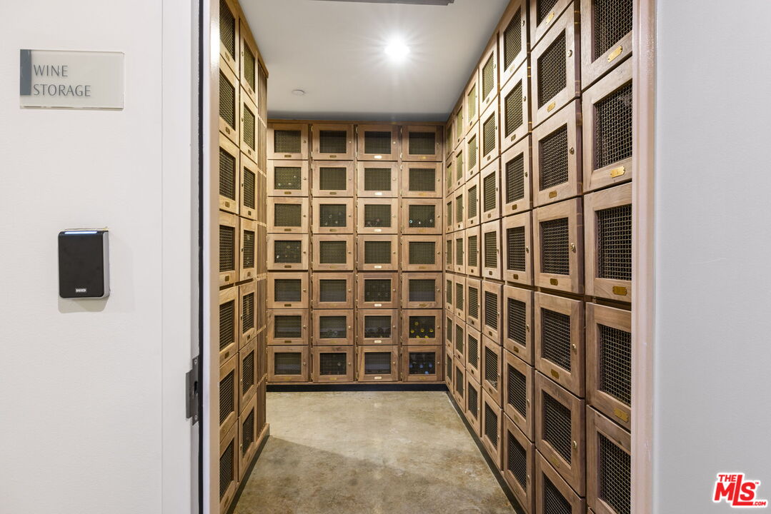 13650 Marina Pointe Drive, Unit 1806 Marina del Rey, CA 90292 - Photo 58 of 65