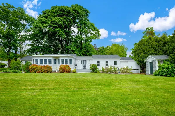 $1,295,000 | 6 Gilpatrick Lane, Mount Desert, ME 04662