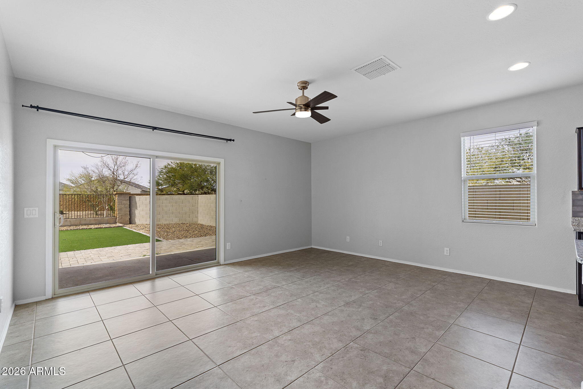 17878 North Pietra Road Maricopa, AZ 85138 - Photo 9 of 28 009___17878 N Pietra Rd