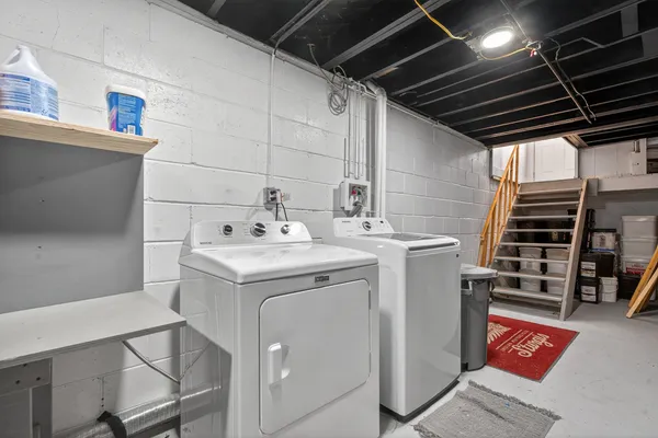 $419,000 | 320 Chalmers Street, Geneva, IL 60134