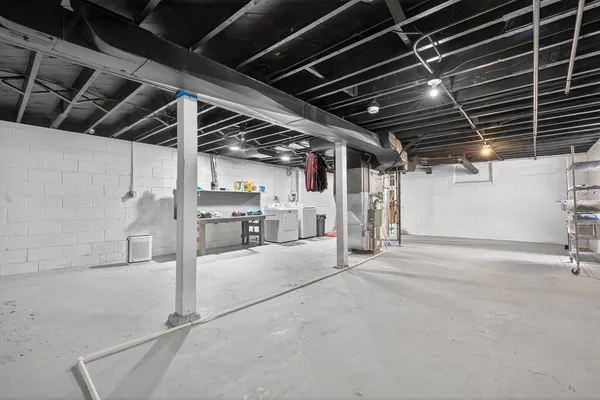 $419,000 | 320 Chalmers Street, Geneva, IL 60134