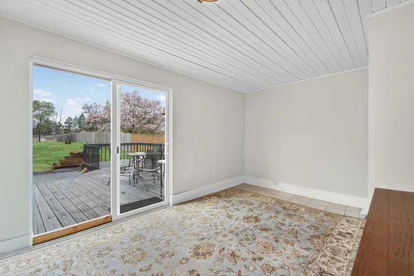 $419,000 | 320 Chalmers Street, Geneva, IL 60134