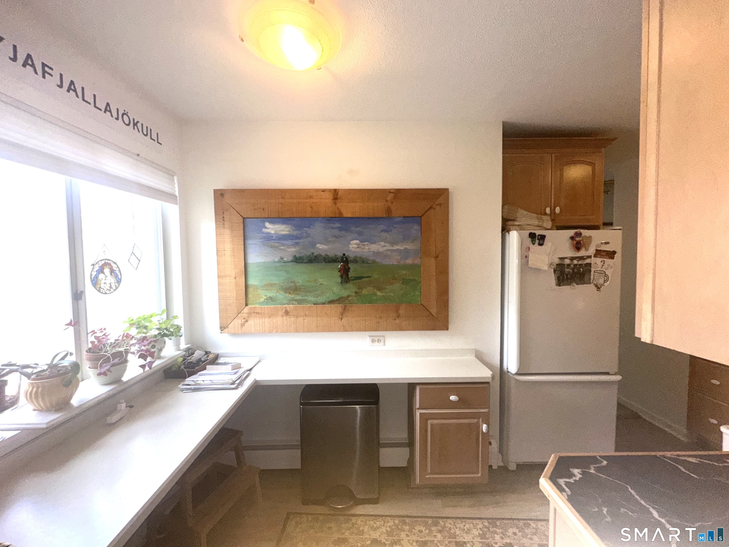 126 Sherman Hill Road, Unit C14 Woodbury, CT 06798 - Photo 7 of 27 a bathroom with a sink a mirror and a shower