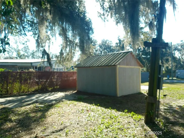 $1,700 | 2115 Bailey Road, Mulberry, FL 33860