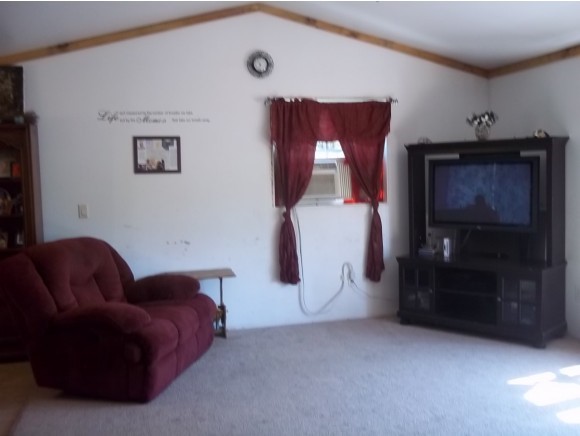 2 Littlewoods Road Alburgh, VT 05440 - Photo 6 of 17 Gallery Image 6