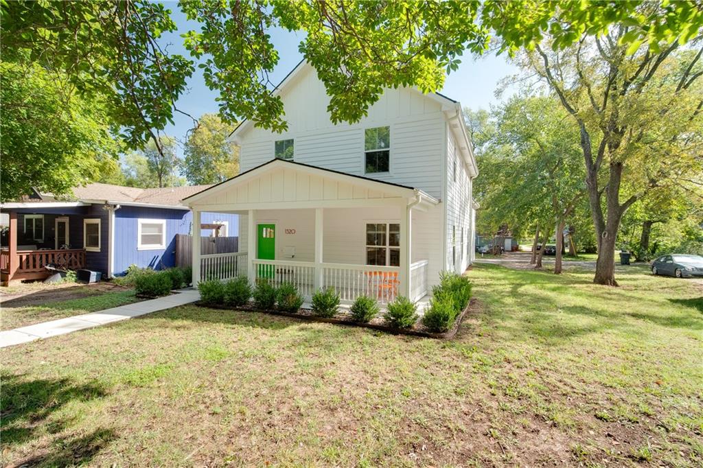 1320 Pennsylvania Street Lawrence, KS 66044 - Photo 36 of 41