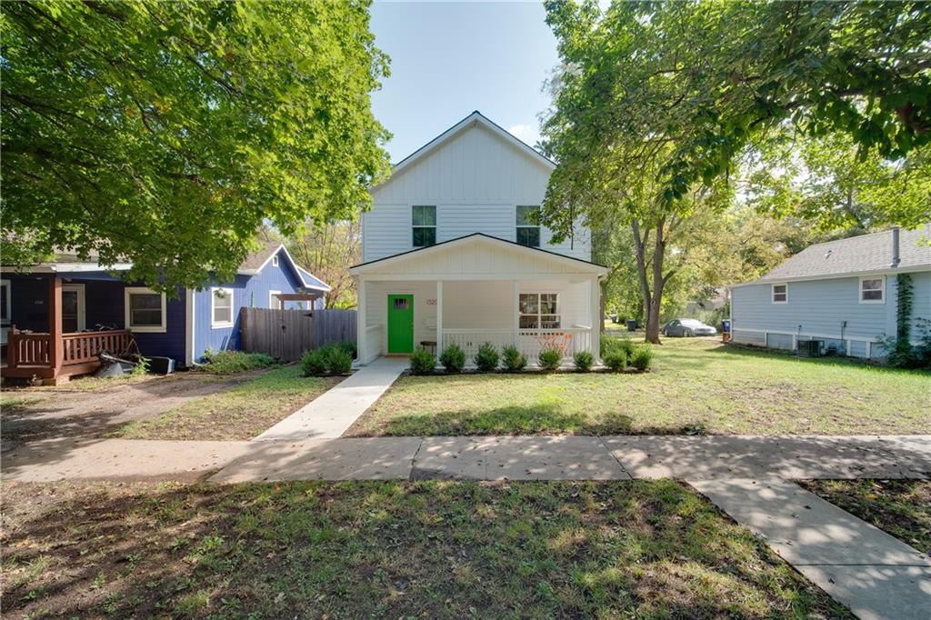 1320 Pennsylvania Street Lawrence, KS 66044 - Photo 37 of 41