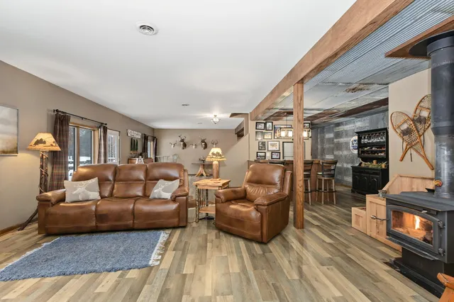 $569,000 | W4838 28th Street, Necedah, WI 54646