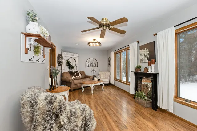 $569,000 | W4838 28th Street, Necedah, WI 54646