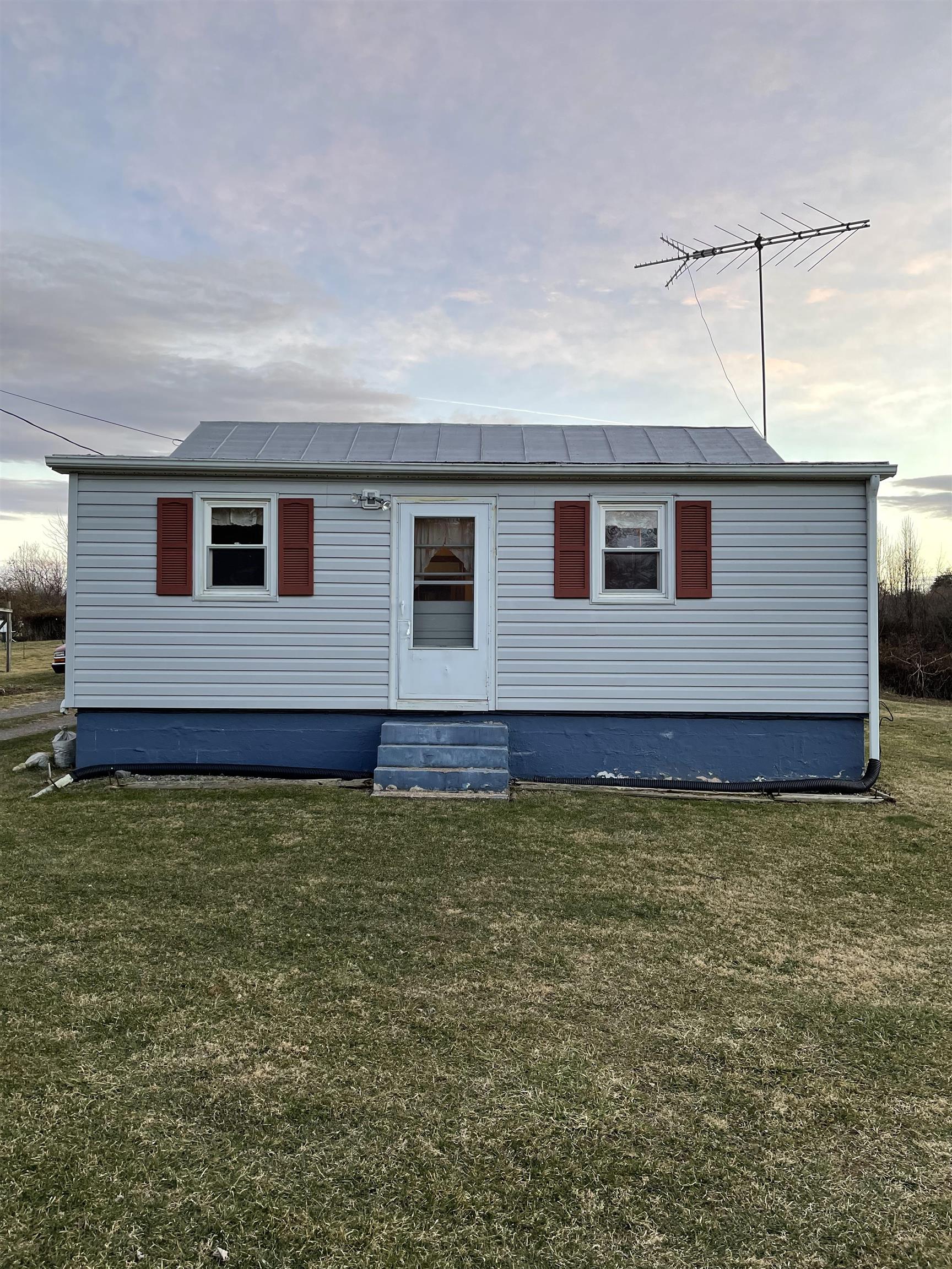 1066 Apple Valley Road Harrisonburg, VA 22801 - Photo 1 of 19 Gallery Image 1