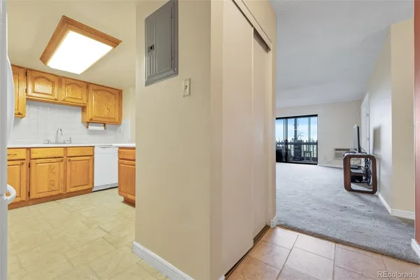 $249,000 | 14001 East Marina Drive, Unit 607, Aurora, CO 80014
