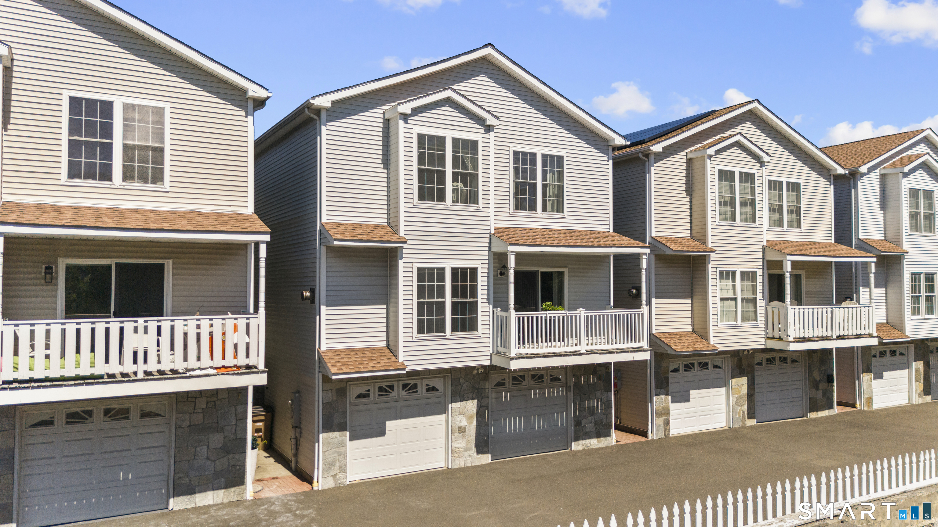 42 Highland Road, Unit 6 Stamford, CT 06902 - Photo 1 of 40