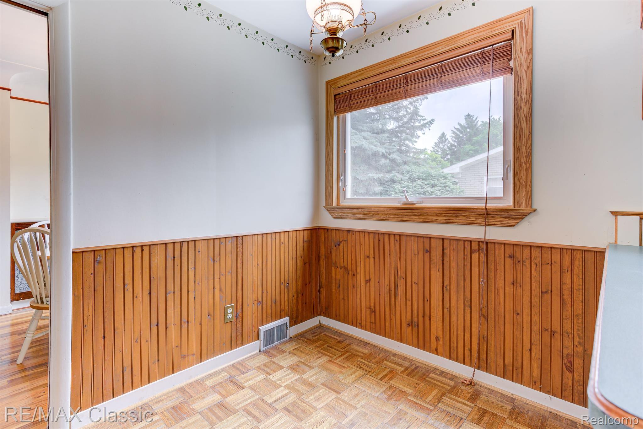 47215 West 11 Mile Road Novi, MI 48374 - Photo 14 of 41 Gallery Image 14