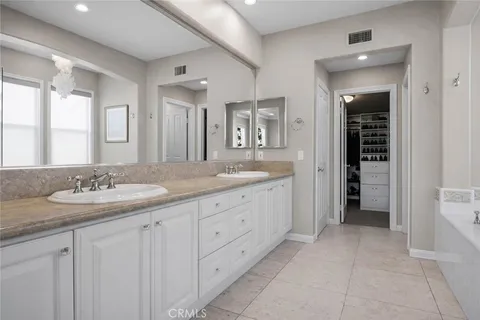 $4,450,000 | 9 Winthrop, Newport Beach, CA 92660