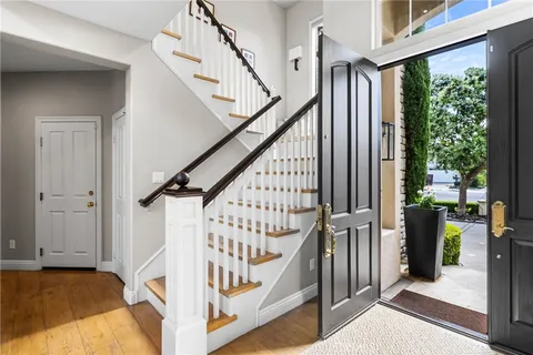 $4,450,000 | 9 Winthrop, Newport Beach, CA 92660