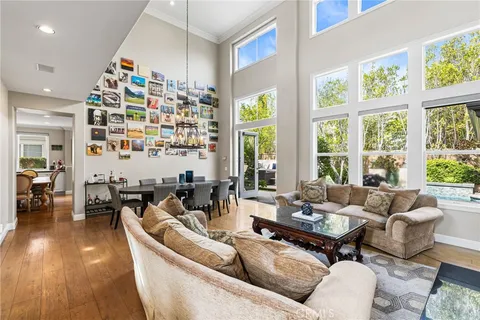 $4,450,000 | 9 Winthrop, Newport Beach, CA 92660