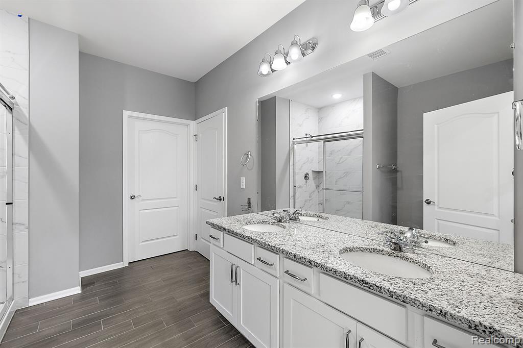 48767 Rockview Road Novi, MI 48374 - Photo 32 of 45