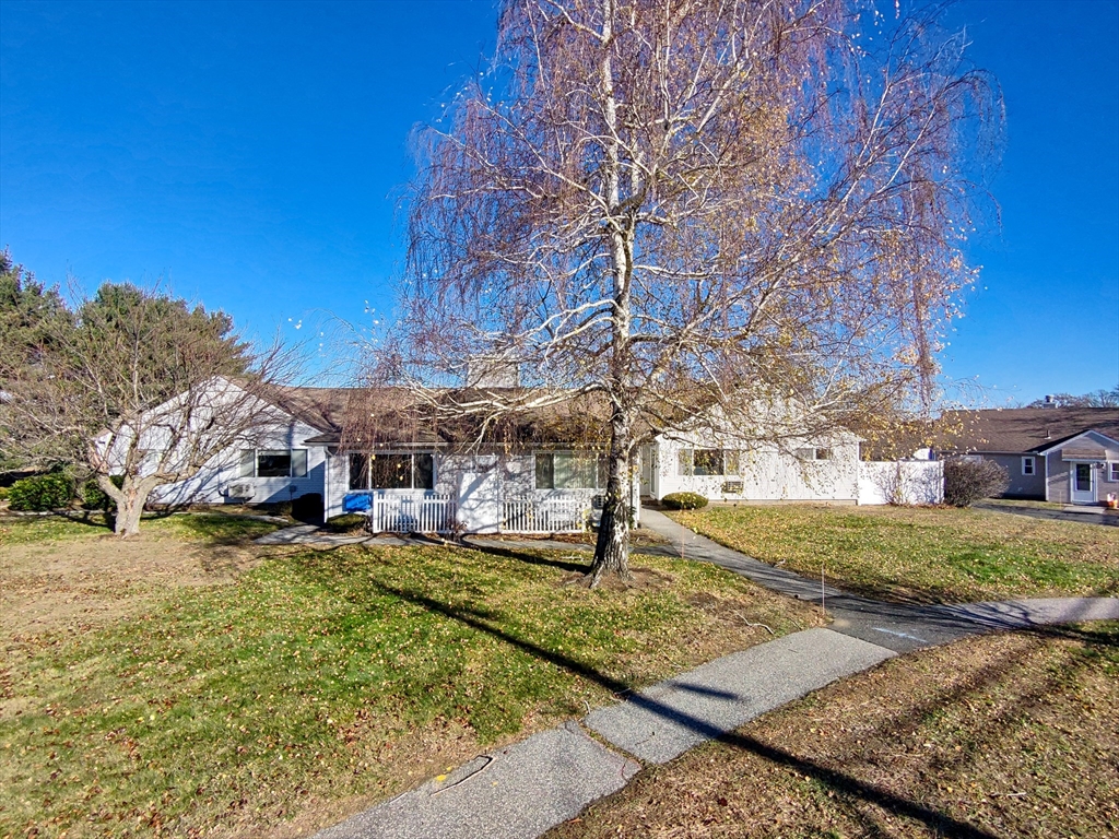 82 Mitchell Drive, Unit 82 Chicopee, MA 01022 - Photo 5 of 31 a view of a town with barn house