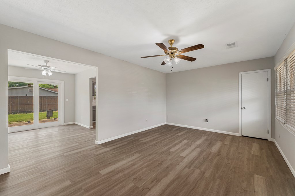 4224 Ridgefield Court Columbus, GA 31907 - Photo 2 of 15