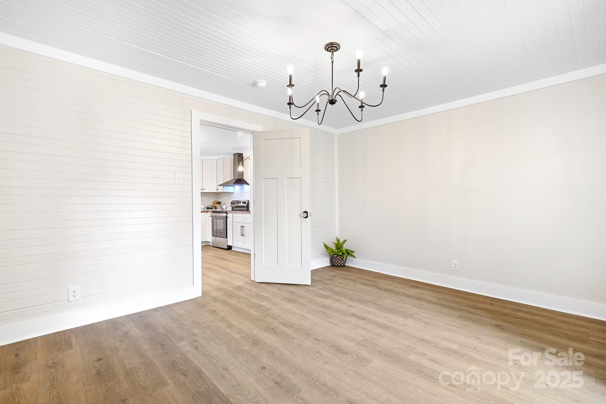 271 Fairmount Road Statesville, NC 28625 - Photo 12 of 29 Gallery Image 12