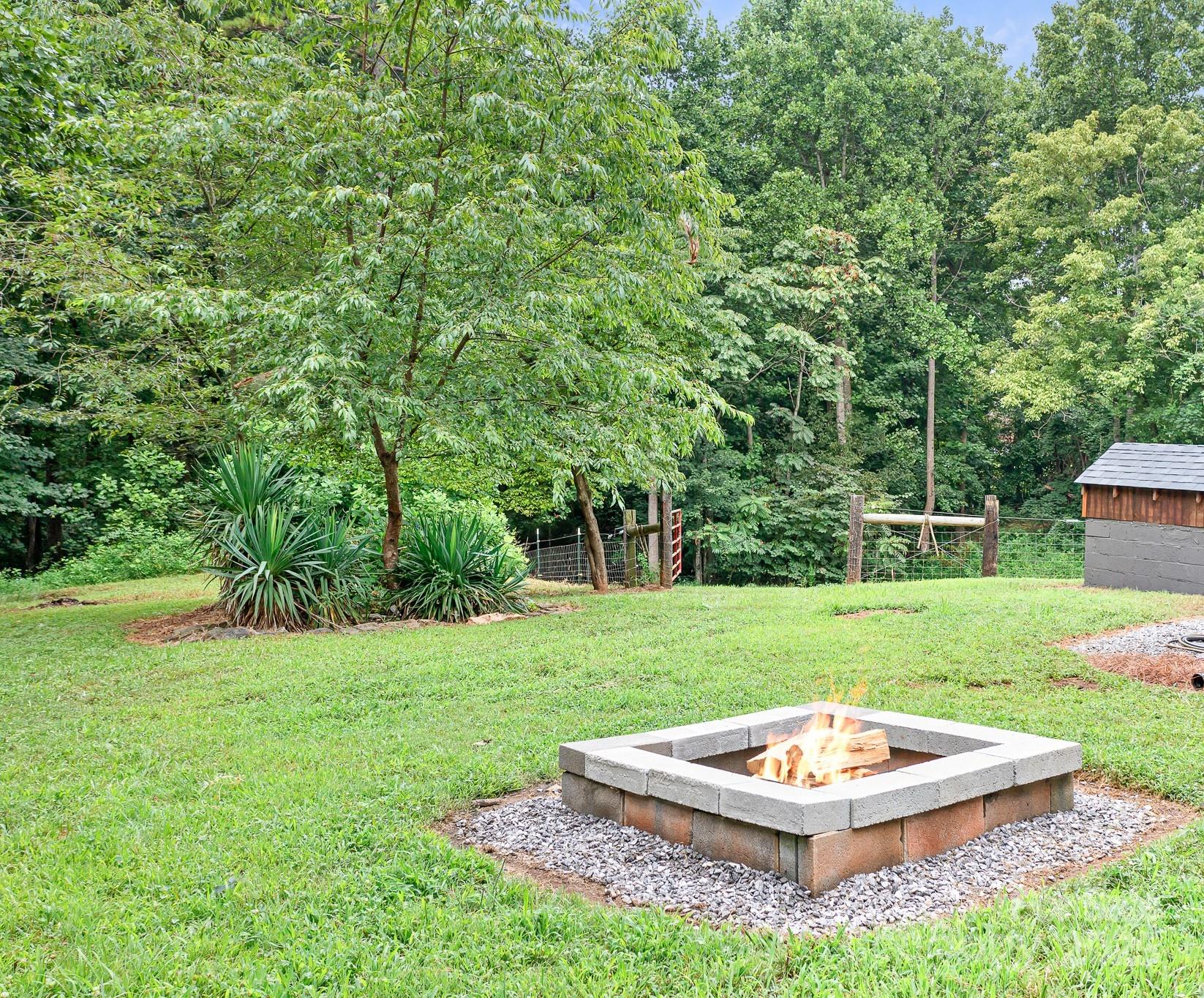271 Fairmount Road Statesville, NC 28625 - Photo 26 of 29 Gallery Image 26