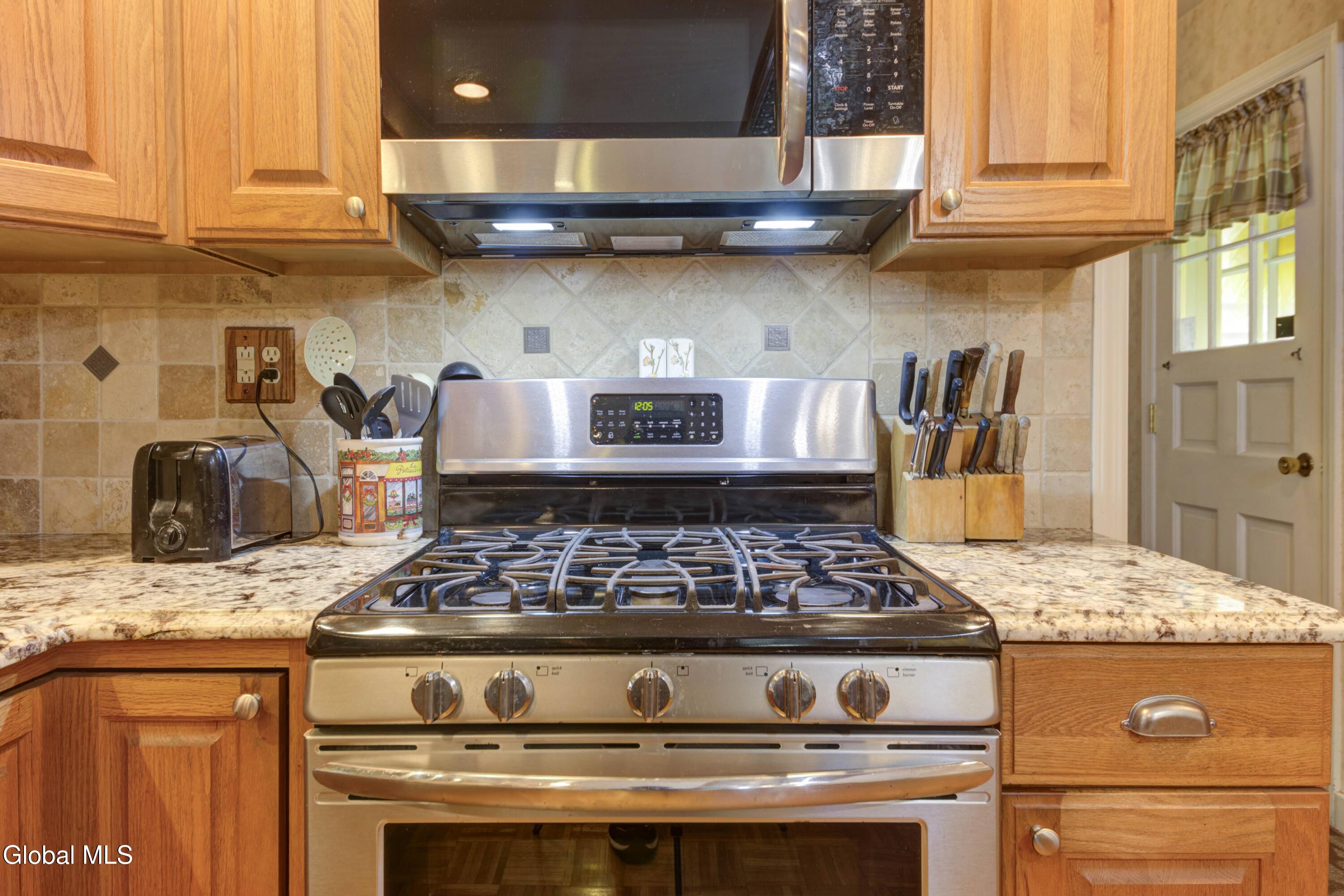 43 E Road Brunswick, NY 12180 - Photo 14 of 54 43 East Rd-28