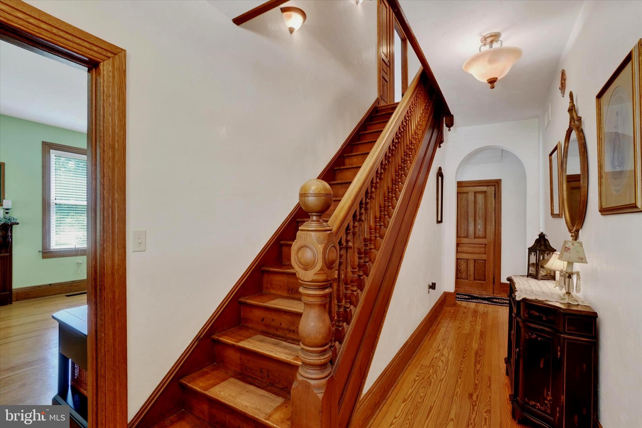4299 Krebs Road Glenville, PA 17329 - Photo 6 of 85 Front foyer