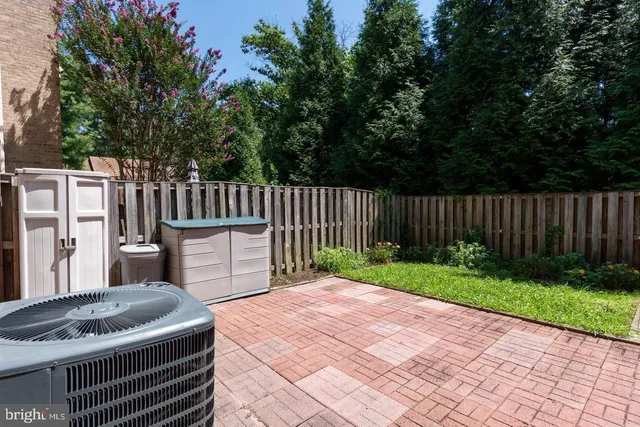 $2,800 | 13205 Black Walnut Court, Silver Spring, MD 20906