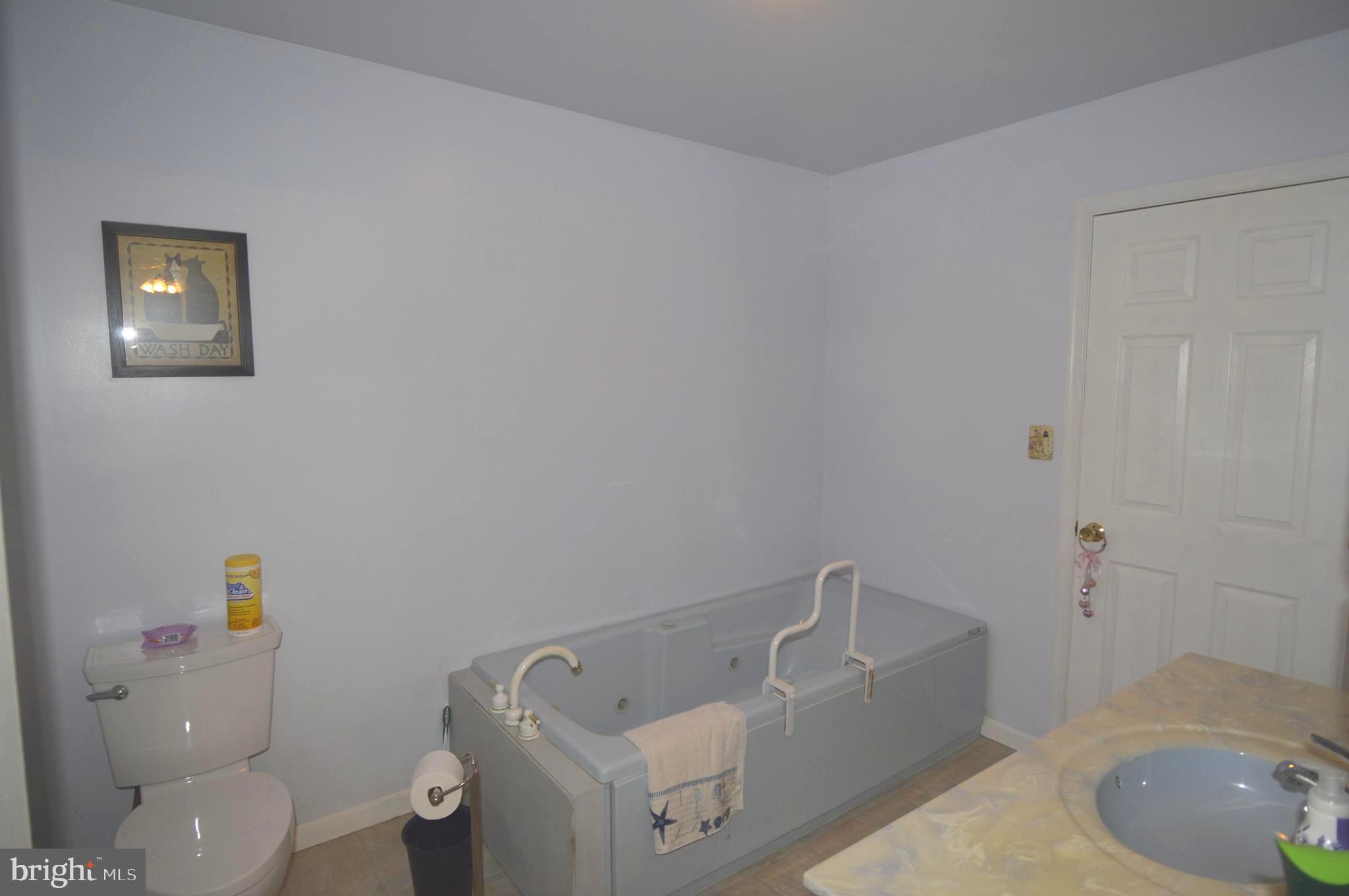 7515 Old Battle Grove Road Baltimore, MD 21222 - Photo 14 of 28