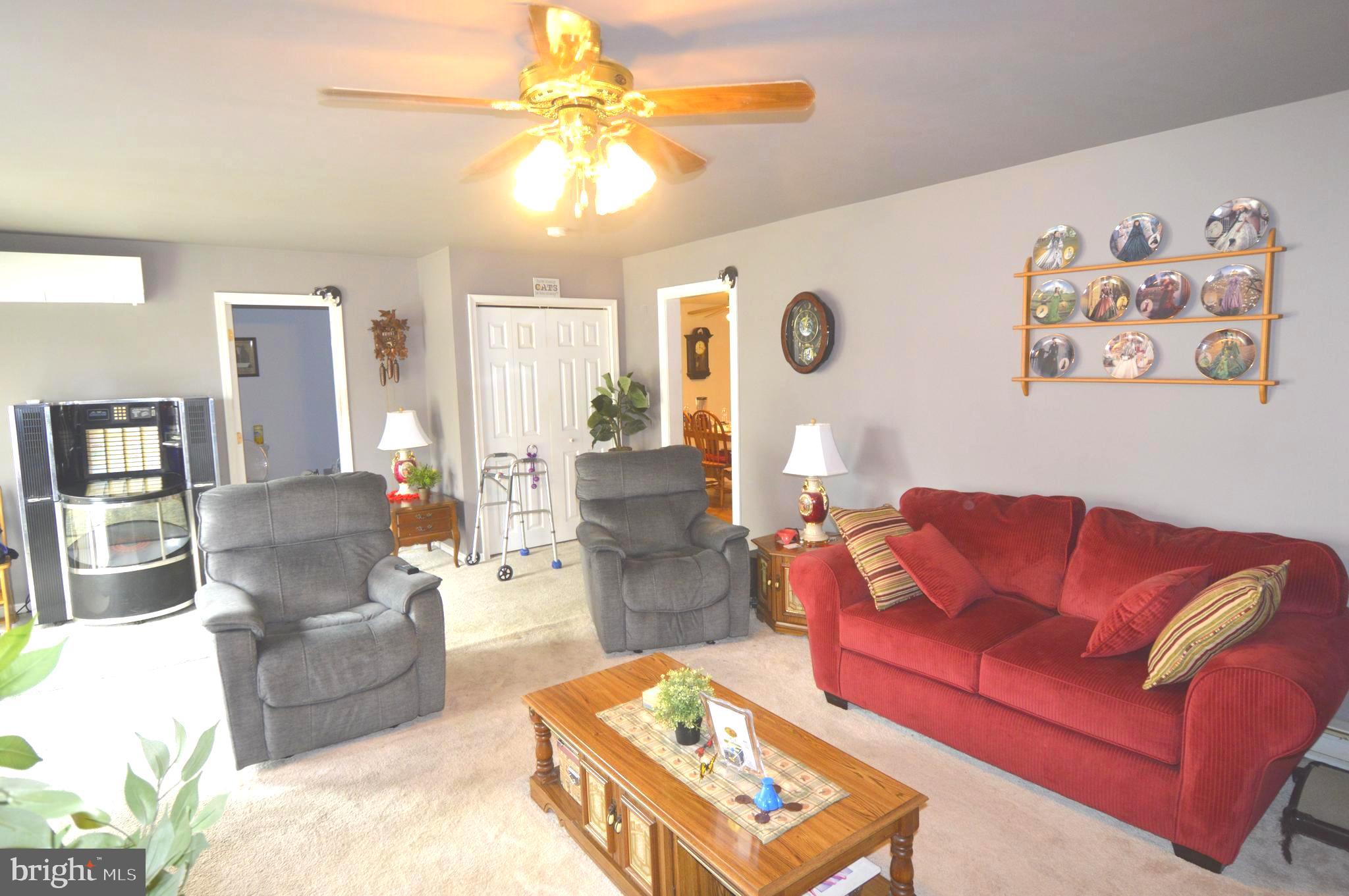7515 Old Battle Grove Road Baltimore, MD 21222 - Photo 4 of 28