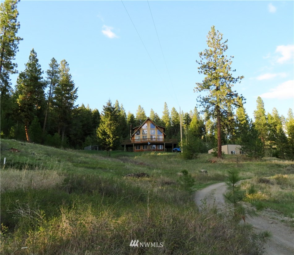 7 Starvation Ridge Road Republic, WA 99166 - Photo 1 of 22