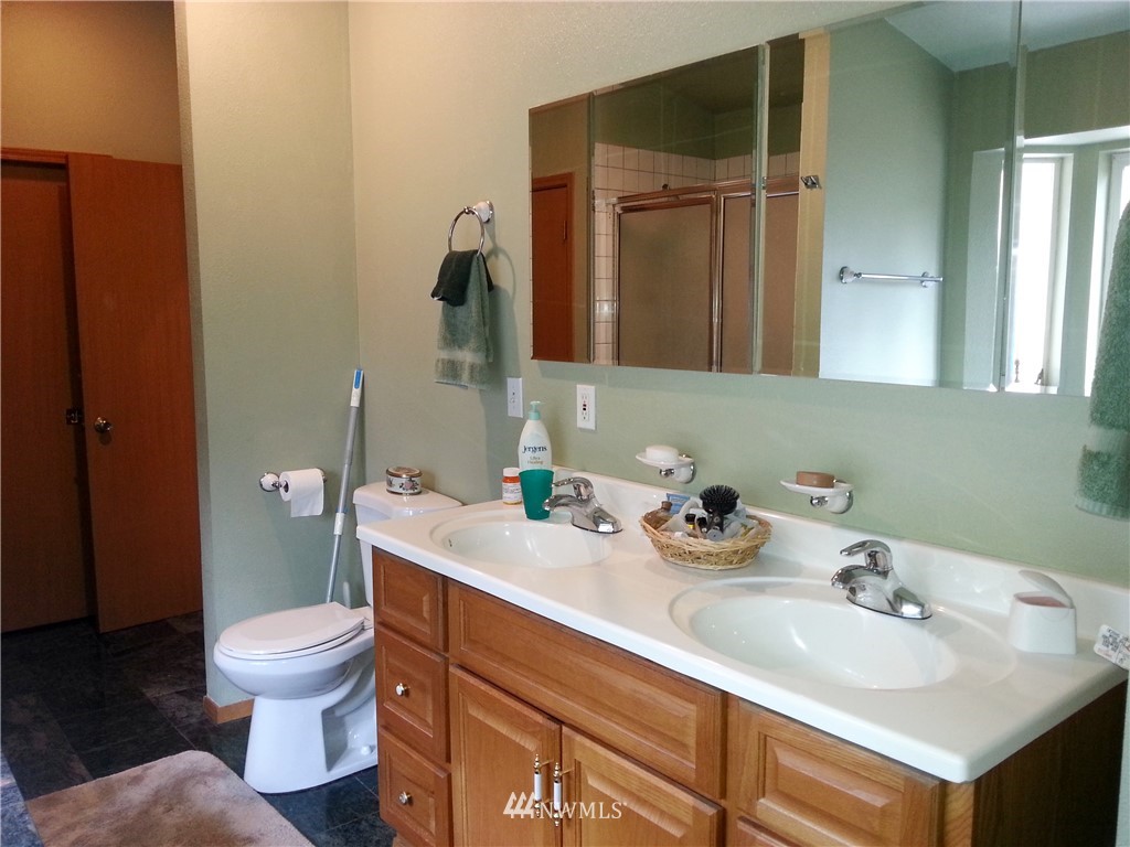 7 Starvation Ridge Road Republic, WA 99166 - Photo 13 of 22